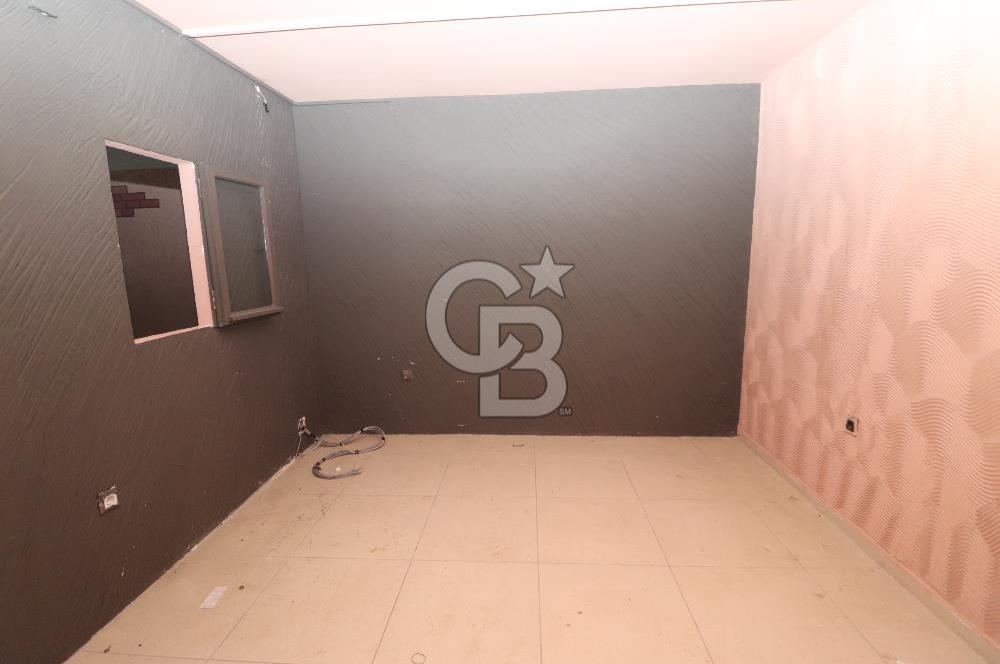 Taşdelen Cad. Üzerinde 350 m² Depolu Kiralık Dükkan