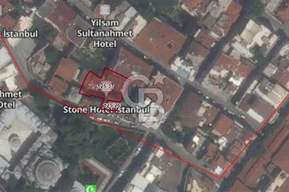 Tarihi Yarımada’da Üzerinde Otel Olan %52 Arsa Hissesi – Sınırlı Fırsat!