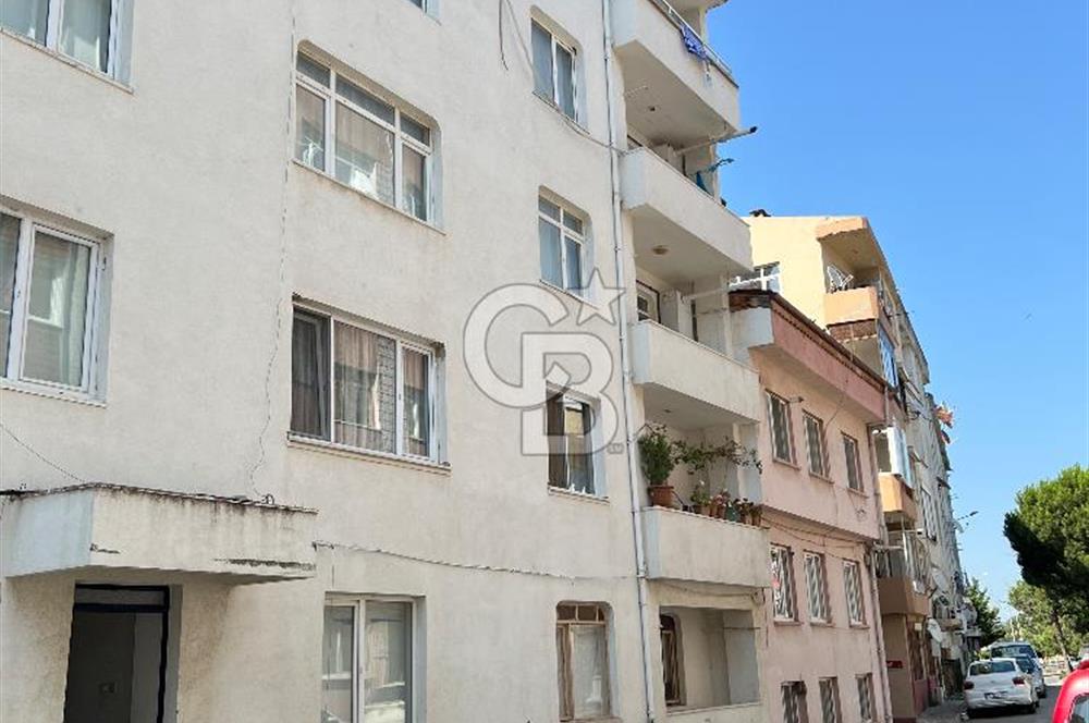 LAPSEKİ’DE İSKELE VE OKULA YAKIN 2+1 KİRALIK DAİRE