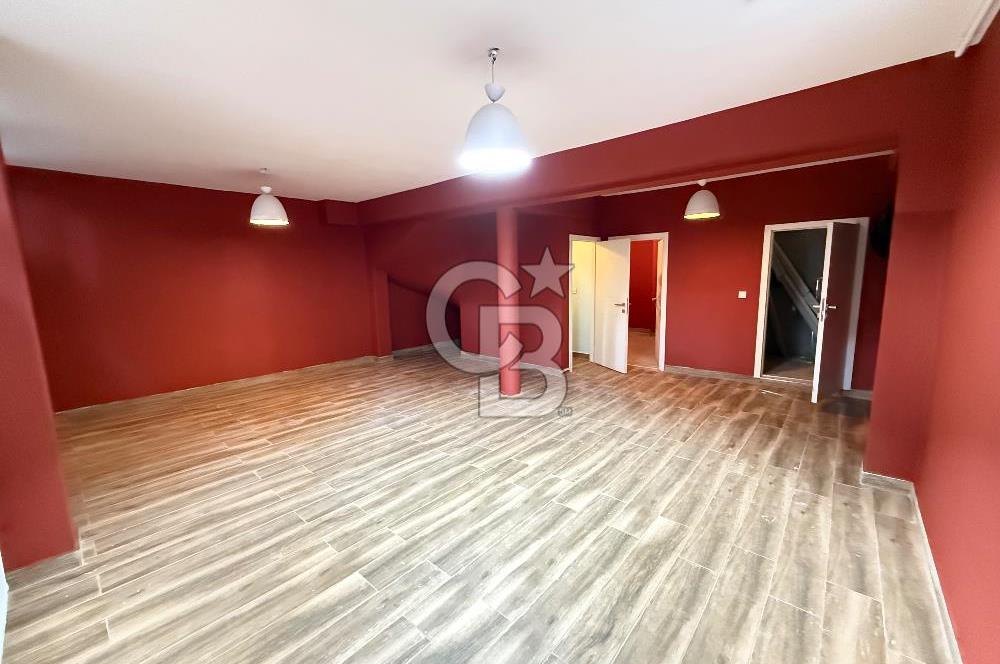 Küçük Çamlıca’da modern tasarımlı ferah müstakil satılık ev