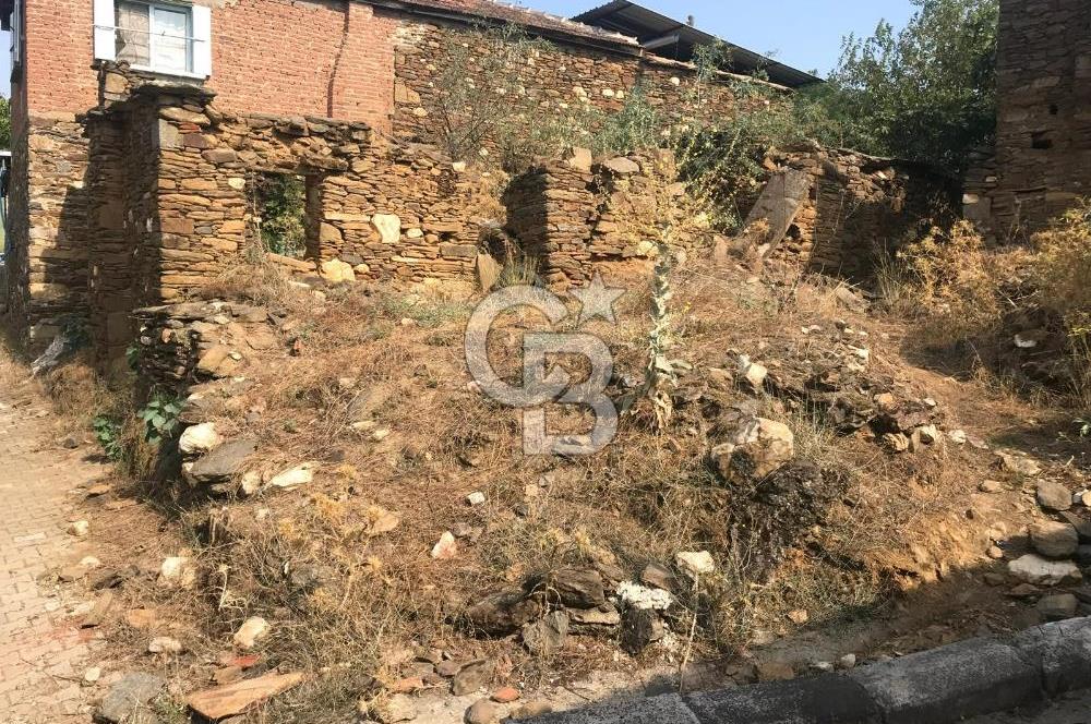 İzmir / Bayındır Köy İçinde Satılık İmarlı Arsa