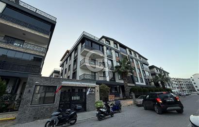  Akçay İkizçay Elit 10 Sitesinde Havuz Cepheli Satılık Lüks 1+1 Daire