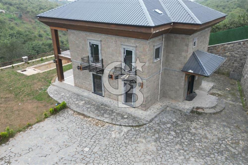 CB LİKA'DAN SATILIK TAŞ VİLLA