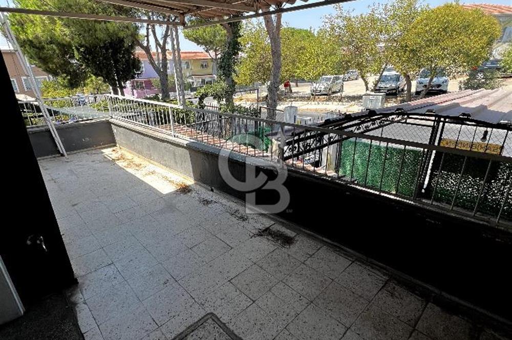 BUCA TINAZTEPEDE MÜSTAKİL ,BAHÇELİ OTOPARKLI 4+1 DUBLEKS EV