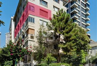 Suadiye Şaşkınbakkal'da 3+1 Balkonlu Kiralık Daire