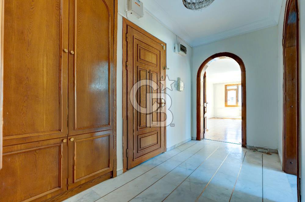 Suadiye Şaşkınbakkal'da 3+1 Balkonlu Kiralık Daire