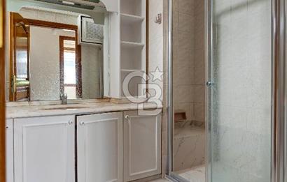 Suadiye Şaşkınbakkal'da 3+1 Balkonlu Kiralık Daire
