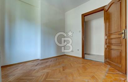 Suadiye Şaşkınbakkal'da 3+1 Balkonlu Kiralık Daire