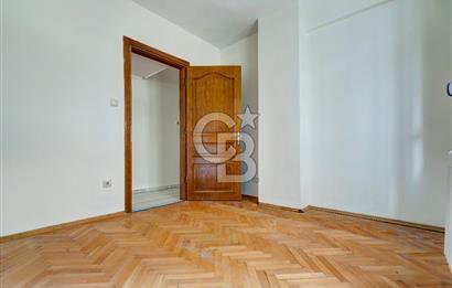 Suadiye Şaşkınbakkal'da 3+1 Balkonlu Kiralık Daire