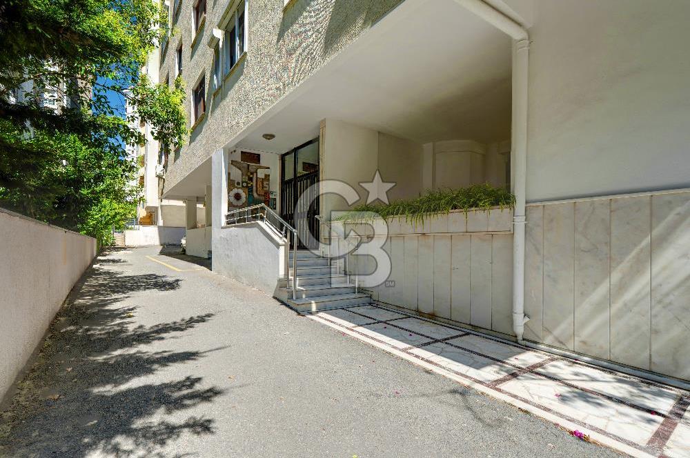 Suadiye Şaşkınbakkal'da 3+1 Balkonlu Kiralık Daire