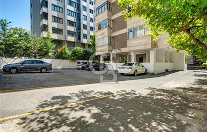 Suadiye Şaşkınbakkal'da 3+1 Balkonlu Kiralık Daire