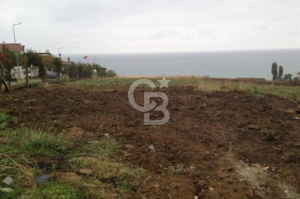 İSTANBUL SİLİVRİ'DE DENİZE SIFIR  VİLLA İMARLI ARSA