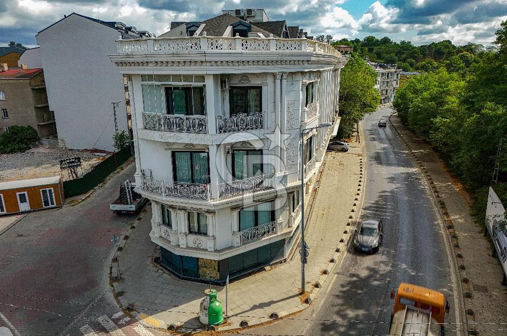 Kemerburgaz Bahçeköy Cadde Üzeri 693m2 Satılık Köşe Dükkan
