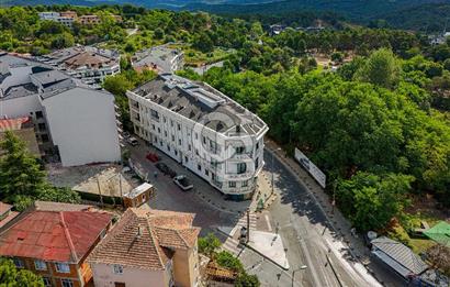 Kemerburgaz Bahçeköy Cadde Üzeri 693m2 Satılık Köşe Dükkan