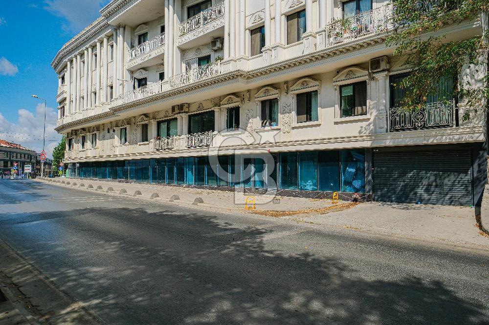 Kemerburgaz Bahçeköy Cadde Üzeri 693m2 Satılık Köşe Dükkan