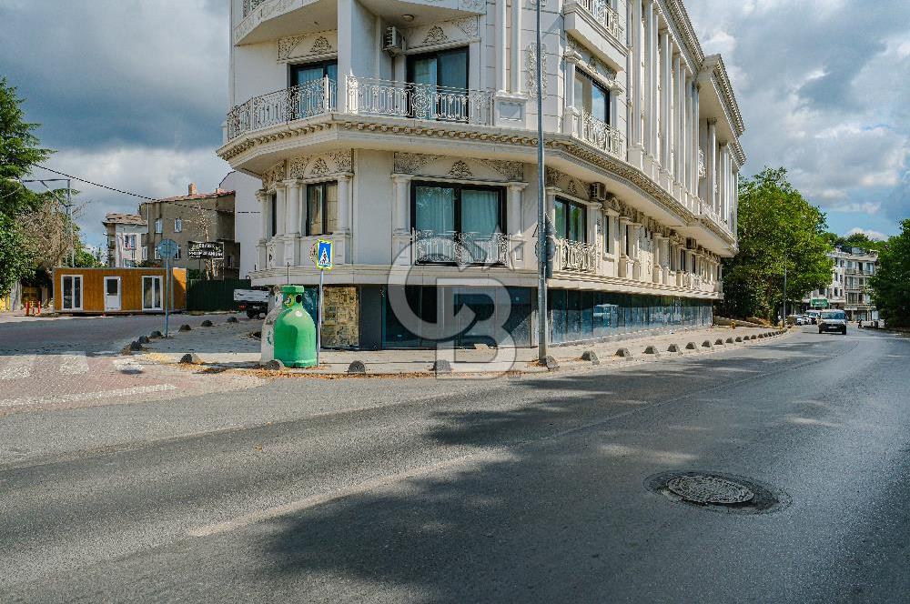 Kemerburgaz Bahçeköy Cadde Üzeri 693m2 Satılık Köşe Dükkan