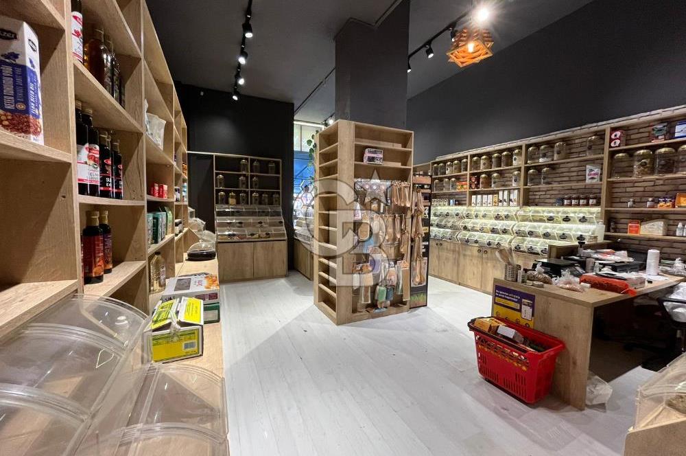 Erenköy Minibüs Caddesinde Devren Kiralık Dükkan