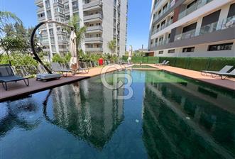 Ataşehir Gayda Vera Sitesi Havuz Cephe satılık 2+1 Daire