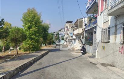 Konak'ta; Yaşam-Yatırım İçin Uygun, Önü Açık Komple Satılık Bina