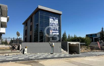 ANKARA GÖLBAŞI İNCEK BULVARINA CEPHE 650M2 EŞSSİZ SATILIK BİNA