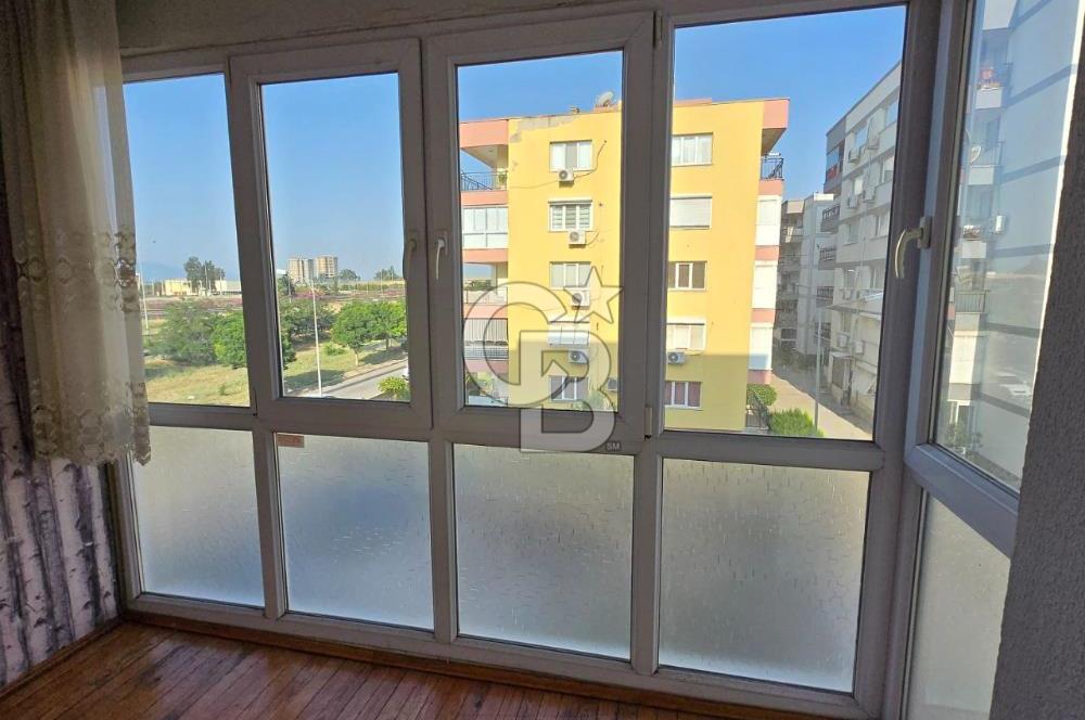 Çiğli Ataşehir'de Kiralık 3+1 Geniş ve Ferah Daire