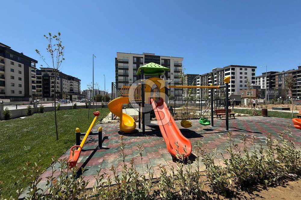 Çanakkale Esenler Sirius Park Sitesinde Arakat 2+1 Satılık Daire