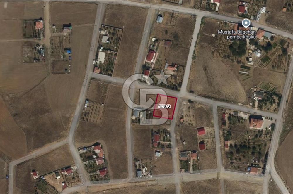 MAMAK KUTLUDÜĞÜN'DE 0.90 EMSAL SATILIK TEK TAPU KÖŞE PARSEL ARSA