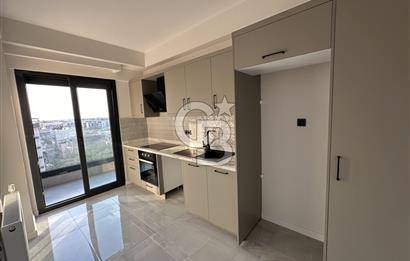 Çiğli Balatçık Mah. Black Suits'te 2+1 Teraslı Daire