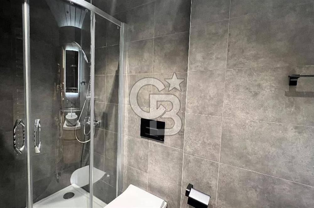 Ataşehir Modern Havuz Manzaralı K.Mutfak 2+1 Satılık Da