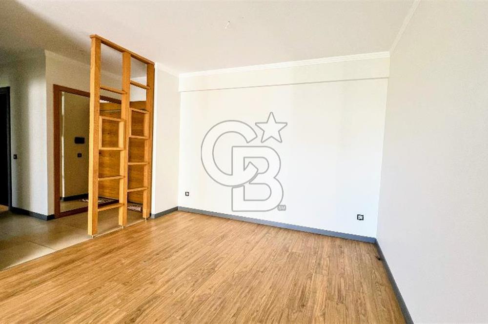Ataşehir Modern Havuz Manzaralı K.Mutfak 2+1 Satılık Da