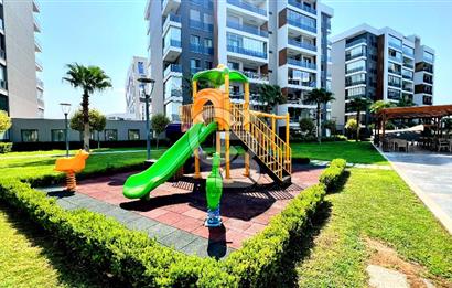 Ataşehir Modern Havuz Manzaralı K.Mutfak 2+1 Satılık Da