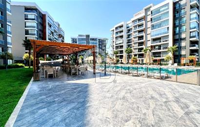 Ataşehir Modern Havuz Manzaralı K.Mutfak 2+1 Satılık Da