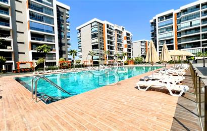 Ataşehir Modern Havuz Manzaralı K.Mutfak 2+1 Satılık Da