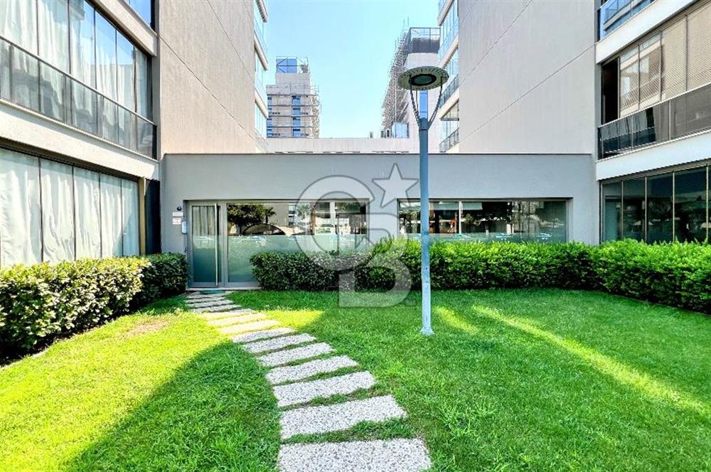 Ataşehir Modern Havuz Manzaralı K.Mutfak 2+1 Satılık Da