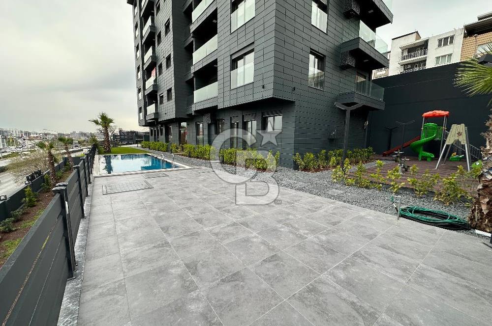 Çiğli Balatçık Mah. Black Suits'te 2+1 Teraslı Daire