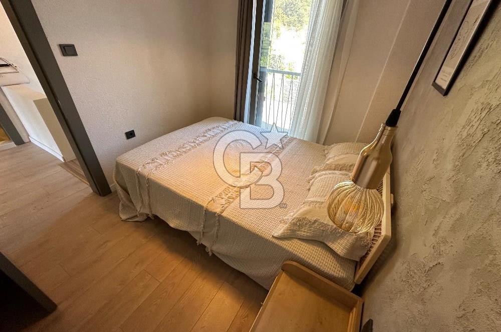 ÇEŞME ILICADA DENİZ MANZARALI FULL TADİLATLI SIFIR EŞYALI VİLLA