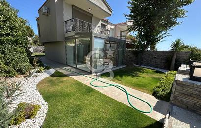 ÇEŞME ILICADA DENİZ MANZARALI FULL TADİLATLI SIFIR EŞYALI VİLLA