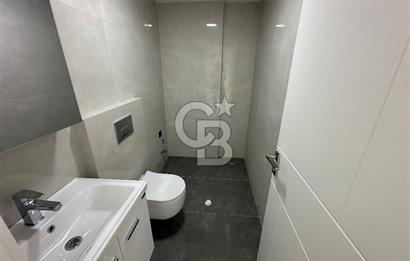 Çeşme Germiyanda Deniz Manzaralı Havuzlu 3+1 Müstakil Villa