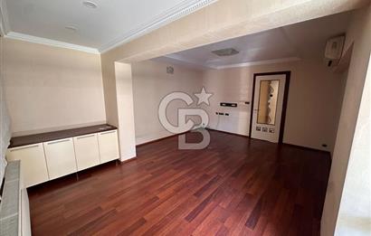 Çamlık'ta 250m² 4+2 Ara Kat Satılık Daire
