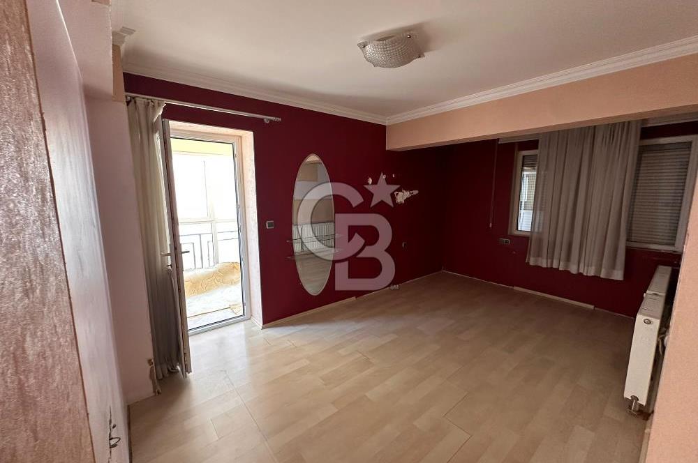 Çamlık'ta 250m² 4+2 Ara Kat Satılık Daire