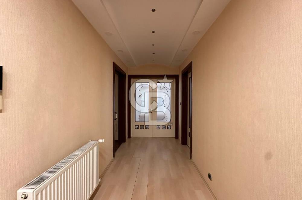 Çamlık'ta 250m² 4+2 Ara Kat Satılık Daire