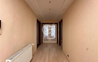 Çamlık'ta 250m² 4+2 Ara Kat Satılık Daire