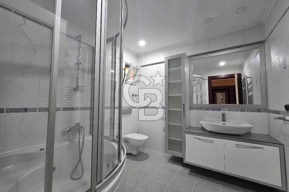 Çamlık'ta 250m² 4+2 Ara Kat Satılık Daire