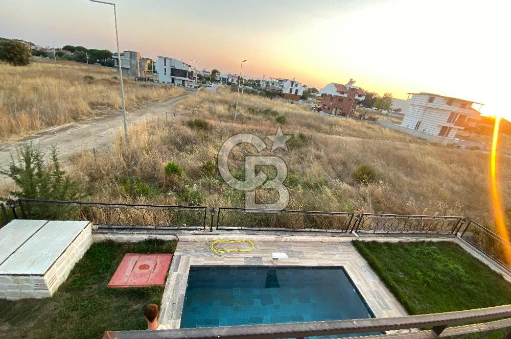 SALİHLERALTINDA MÜSTAKİL SIFIR 4+1 VİLLA, HAVUZLU& GENİŞ BAHÇELİ