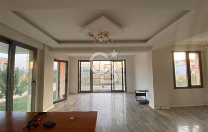 SALİHLERALTINDA MÜSTAKİL SIFIR 4+1 VİLLA, HAVUZLU& GENİŞ BAHÇELİ
