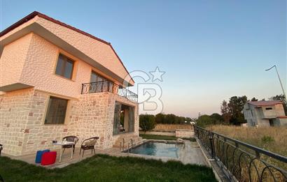 SALİHLERALTINDA MÜSTAKİL SIFIR 4+1 VİLLA, HAVUZLU& GENİŞ BAHÇELİ