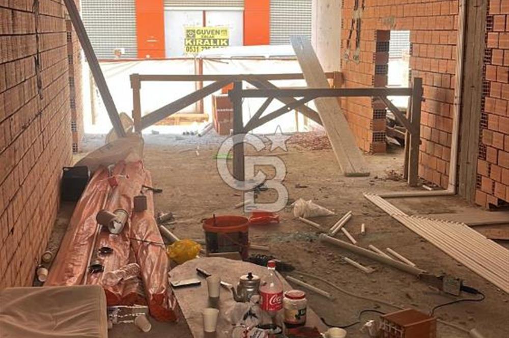 İzmir Karşıyaka Şemikler Cadde Üzeri Satılık İşyeri