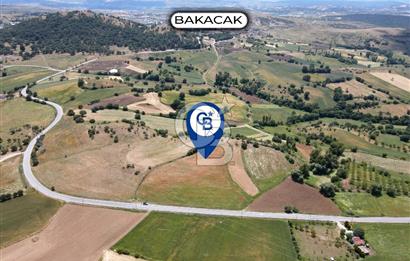 CB EAGLE'DAN NARLI'DA ASFALT YOLA CEPHE 8.581 m² SATILIK TARLA