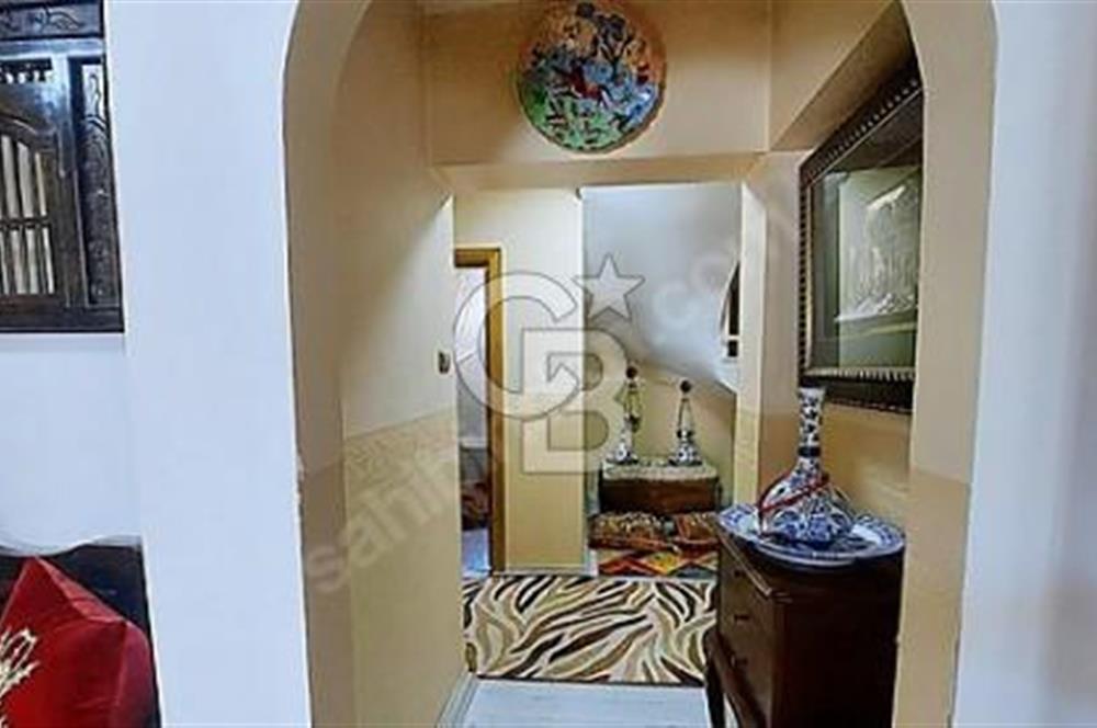 ÇANKAYA TURAN GÜNEŞ BULVARİ PARALELİ 220 M2 4+1 DUBLEX