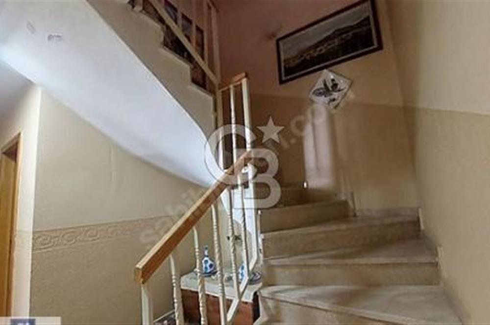 ÇANKAYA TURAN GÜNEŞ BULVARİ PARALELİ 220 M2 4+1 DUBLEX